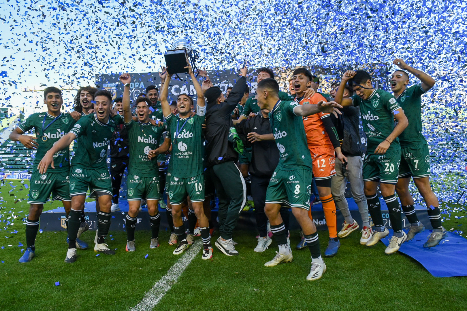 Sarmiento campeón de la Copa de la Liga 2021 (LPF)